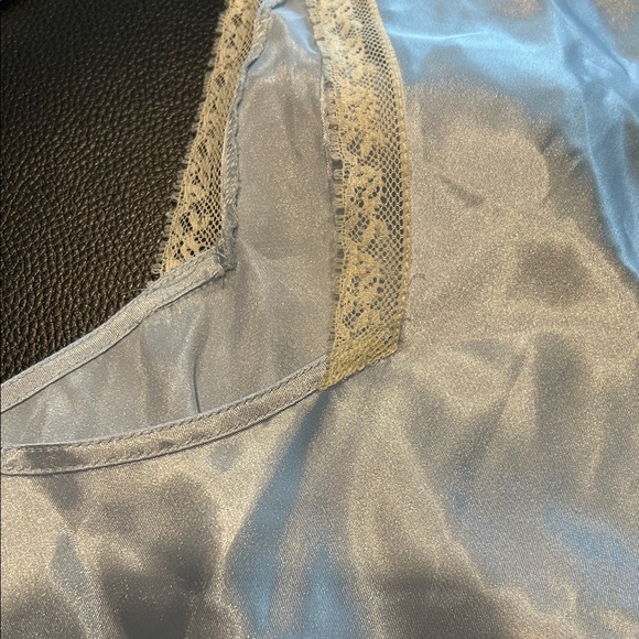 Jones New York Light Blue Chemise with Lace Accents - Picture 6 of 8